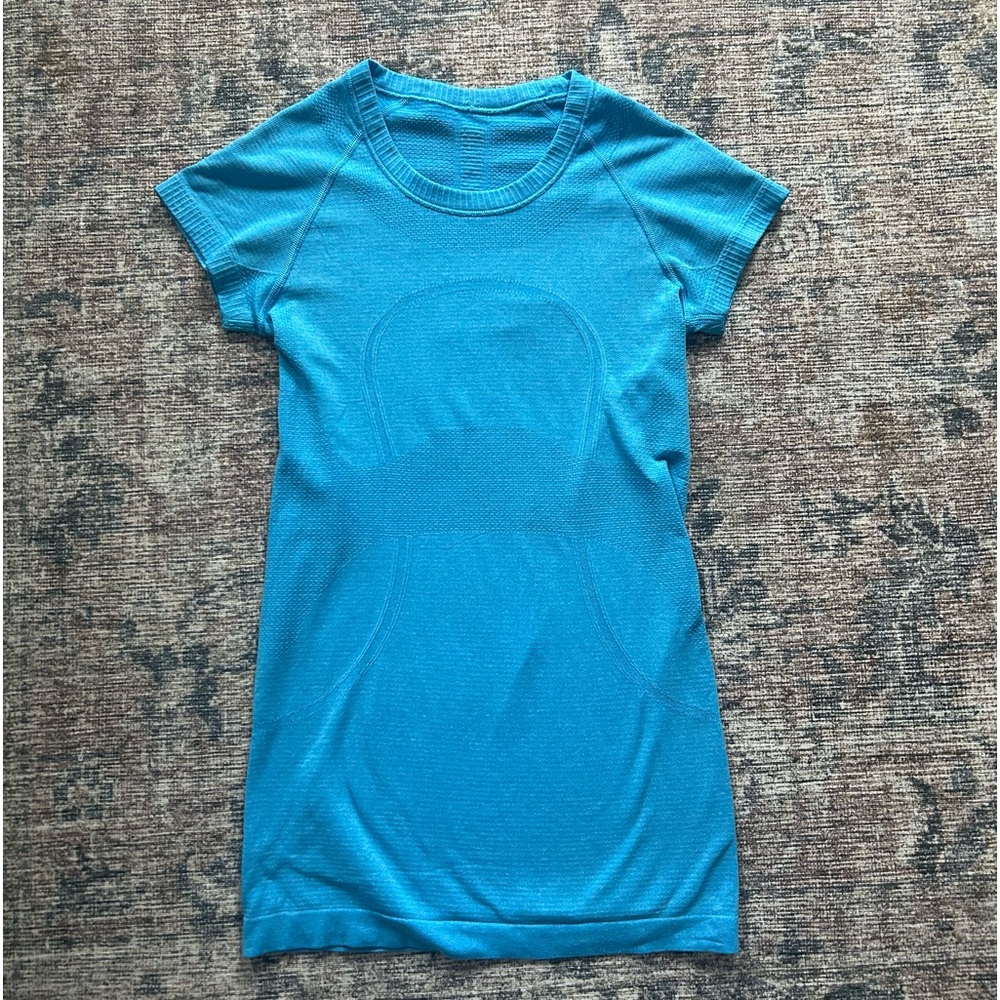 Lululemon Swiftly Tech short sleeve